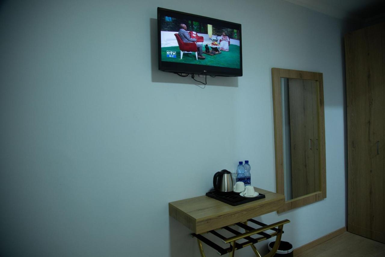 Aselefech Merga Hotel And Spa Addis Ababa Exteriör bild
