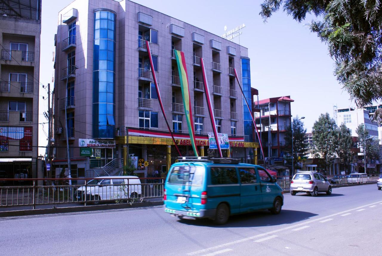 Aselefech Merga Hotel And Spa Addis Ababa Exteriör bild